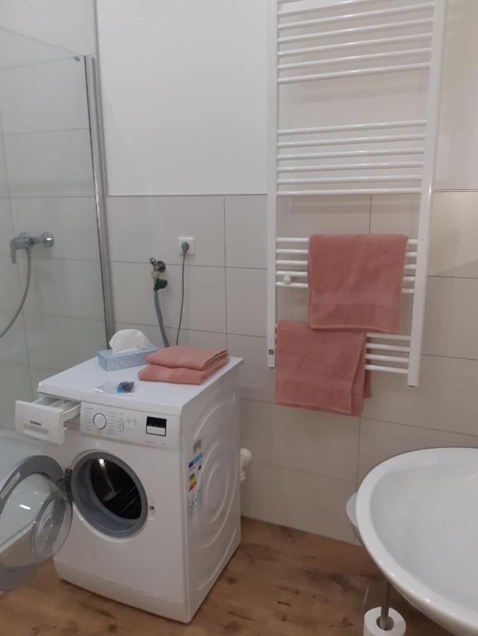 Luxurioese Wohnung Mit Eigenem Garten Аугсбург Екстер'єр фото